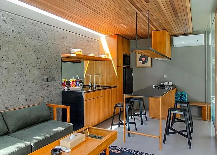 Domisili Canggu Bali By Fays Hospitality 4* Buduk