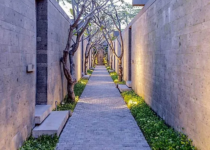 Domisili Canggu Bali By Fays Hospitality Hotel
